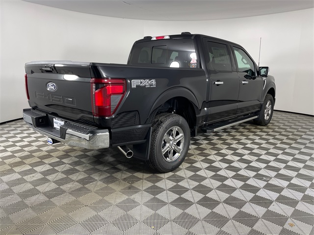 Vehicle image 4 of 23