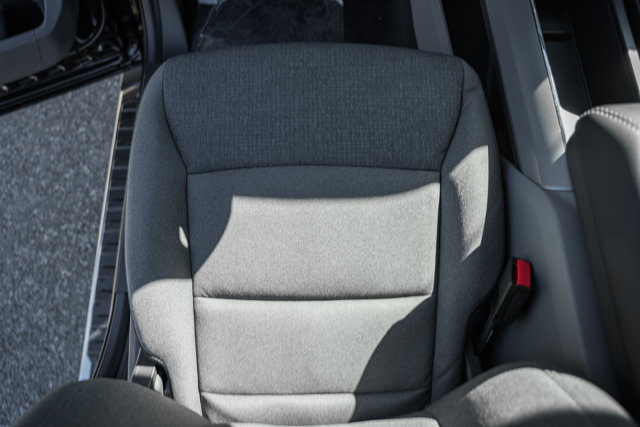 Vehicle image 11 of 45