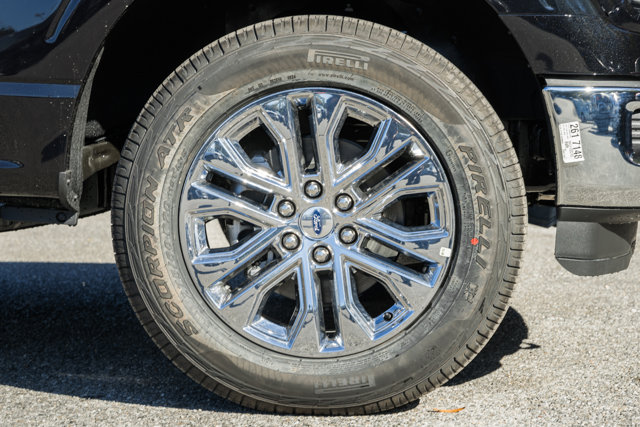 Vehicle image 7 of 45