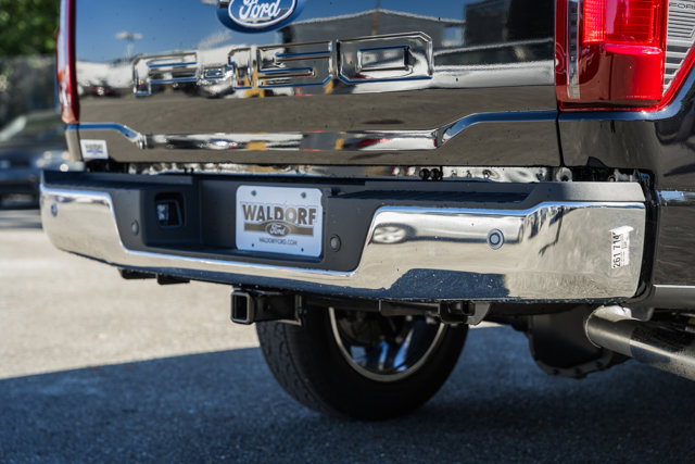 Vehicle image 35 of 45