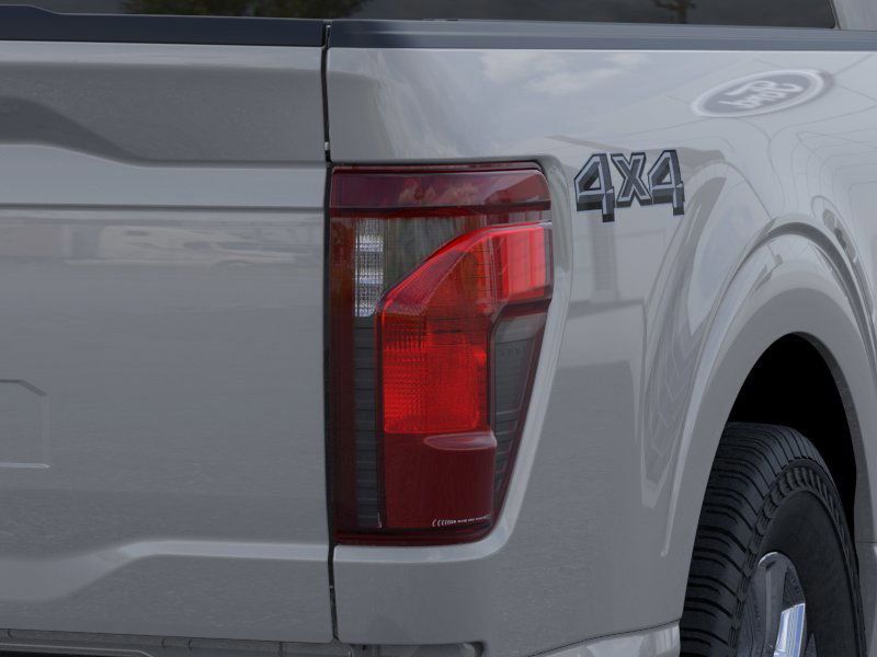 Vehicle image 22 of 23