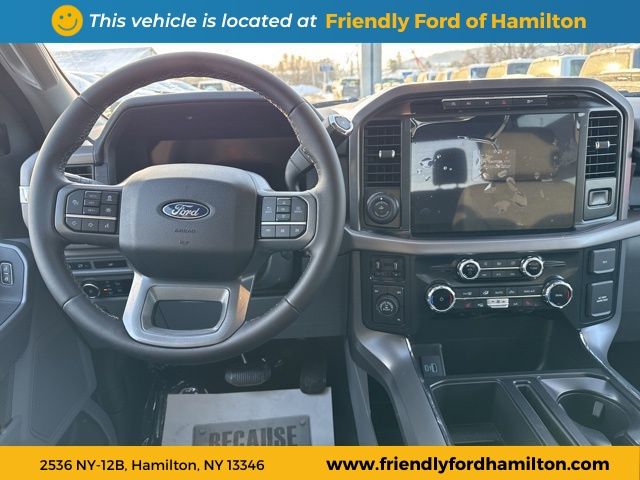 Vehicle image 15 of 25