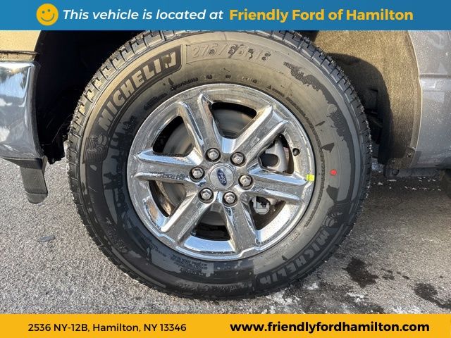 Vehicle image 10 of 25