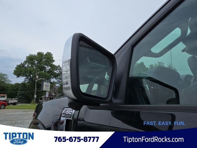 Vehicle image 21 of 43