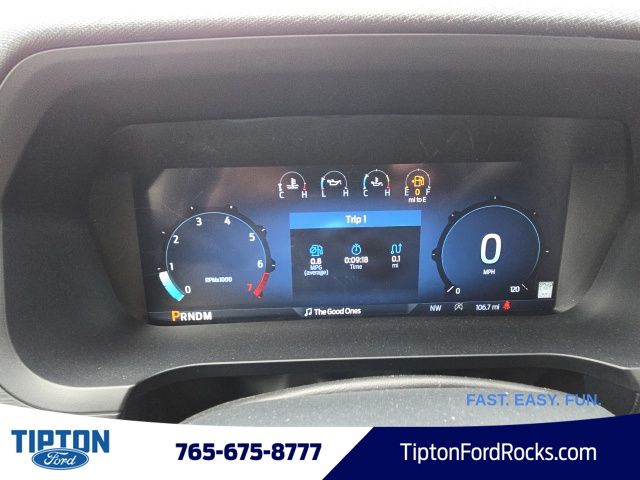 Vehicle image 29 of 43