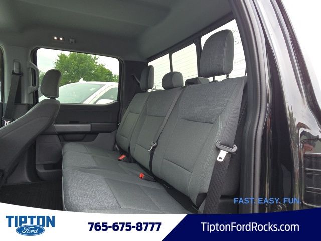 Vehicle image 12 of 43