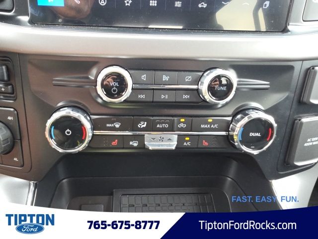 Vehicle image 27 of 43