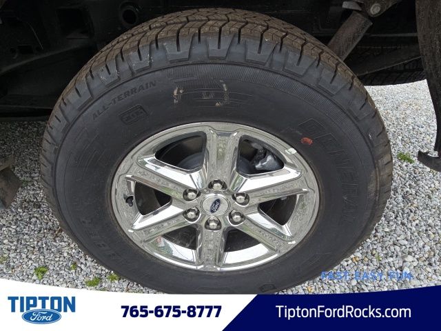 Vehicle image 11 of 43