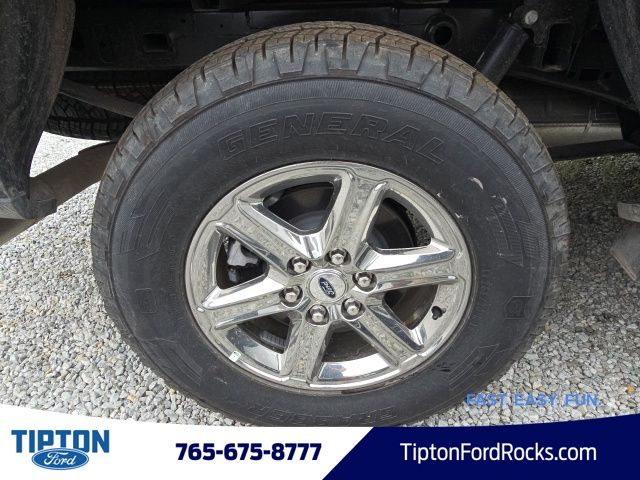 Vehicle image 8 of 43