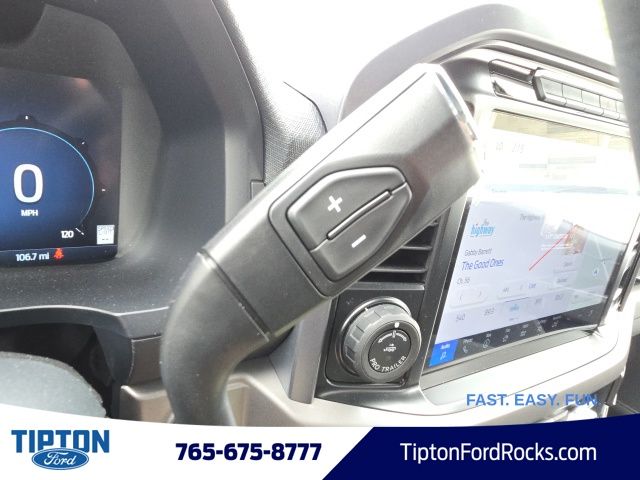 Vehicle image 18 of 43