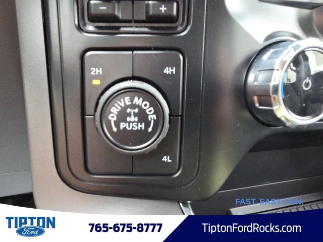 Vehicle image 24 of 43