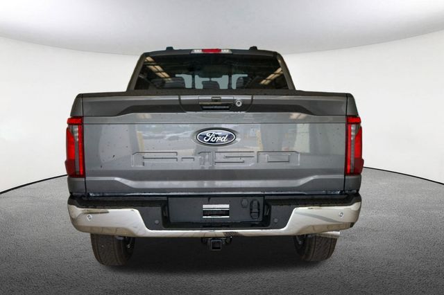 Vehicle image 4 of 25