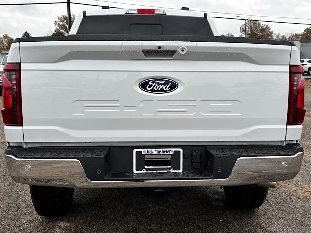 2024 Ford F-150 XLT Image 10 of 48