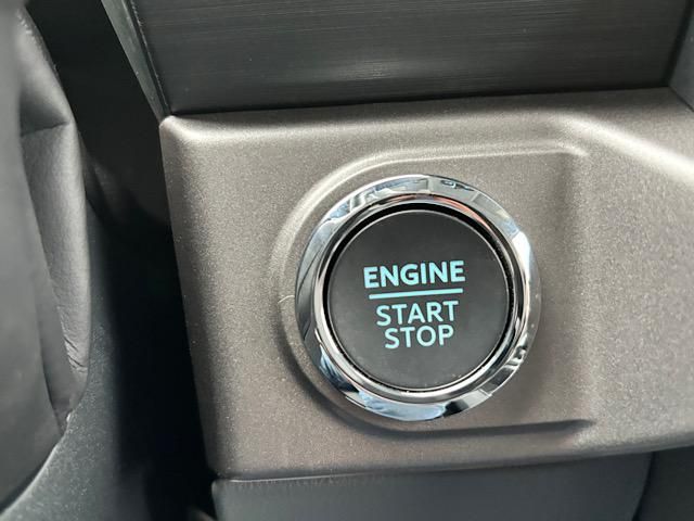 2024 Ford F-150 XLT Image 32 of 48