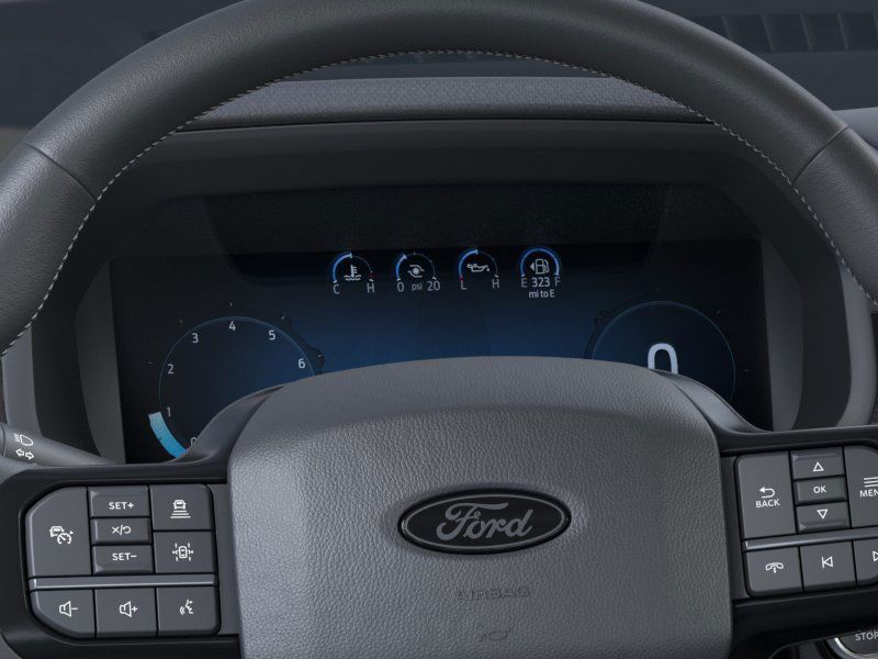 Vehicle image 13 of 22