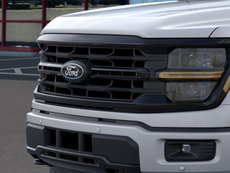 Vehicle image 17 of 22