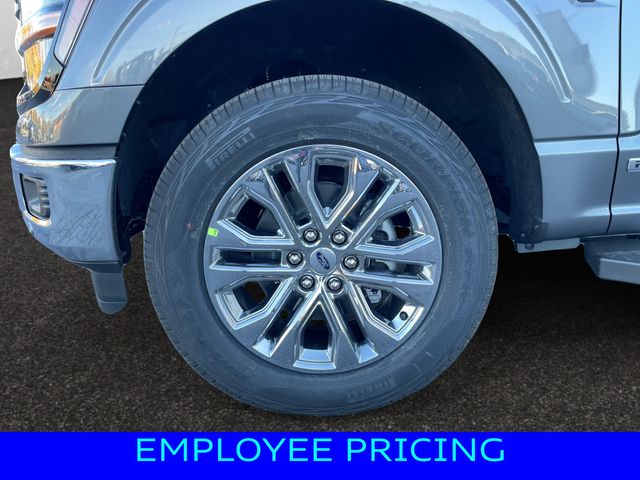 Vehicle image 14 of 15