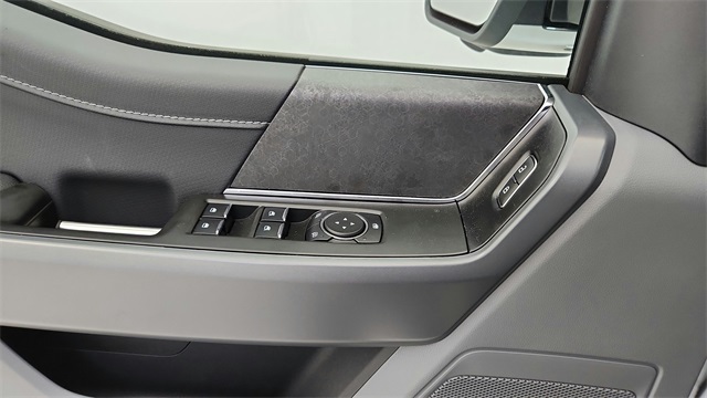 Vehicle image 24 of 24