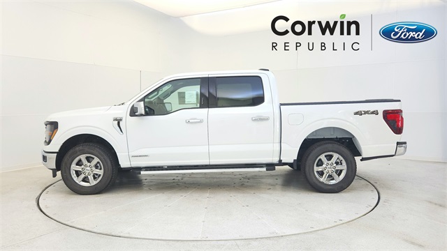 Vehicle image 8 of 24