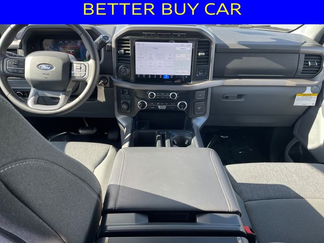 Vehicle image 10 of 15