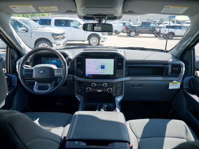 Vehicle image 15 of 39
