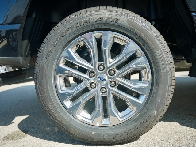 Vehicle image 36 of 39