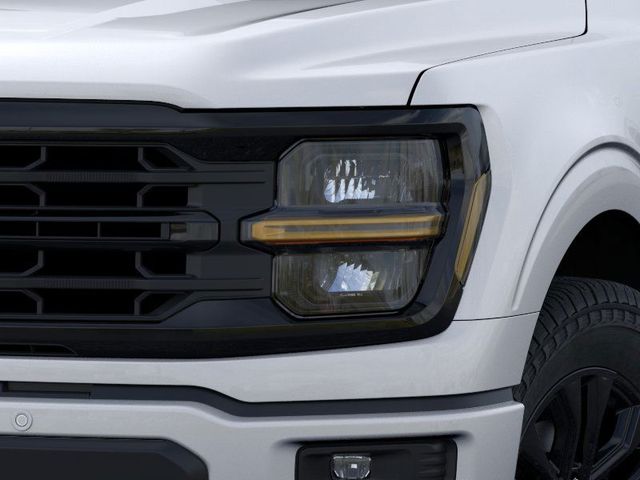 Vehicle image 21 of 22