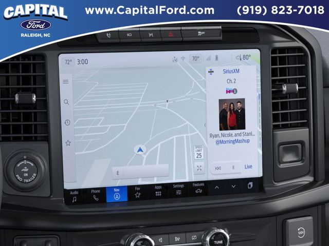 Vehicle image 18 of 22