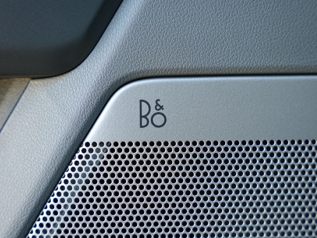 Vehicle image 30 of 41