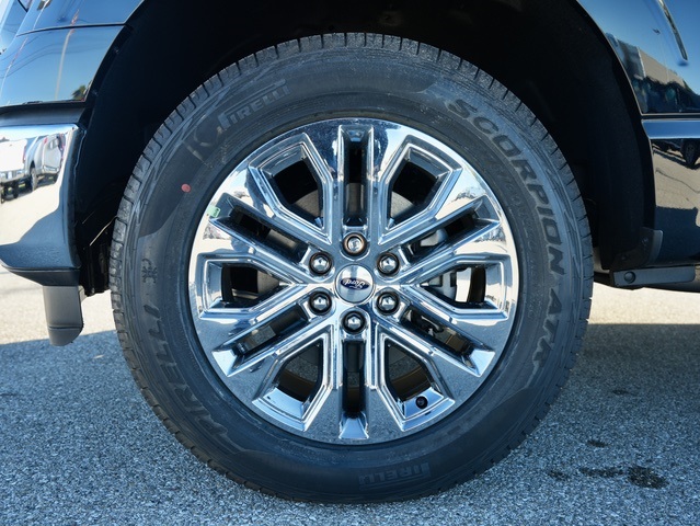 Vehicle image 36 of 41