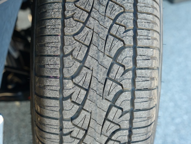 Vehicle image 35 of 41