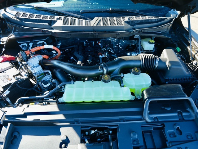 Vehicle image 40 of 41