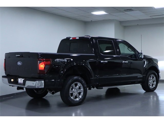 Vehicle image 7 of 28