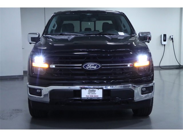 Vehicle image 3 of 28