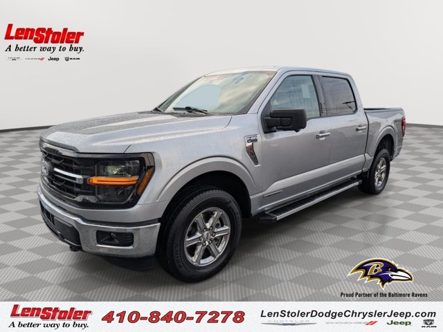 2024 Ford F-150 XLT Image 2 of 30