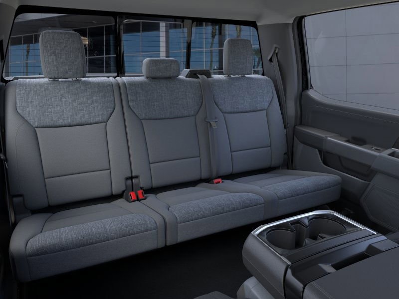 Vehicle image 12 of 22