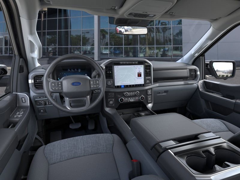 Vehicle image 10 of 22