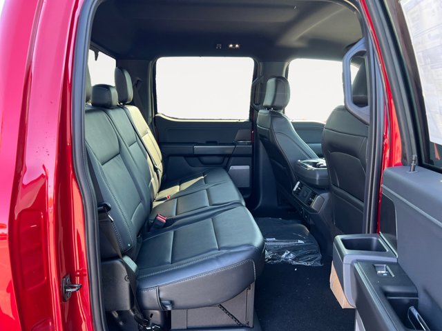 Vehicle image 18 of 22