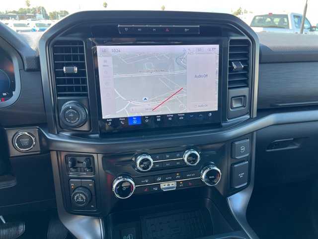 Vehicle image 12 of 22