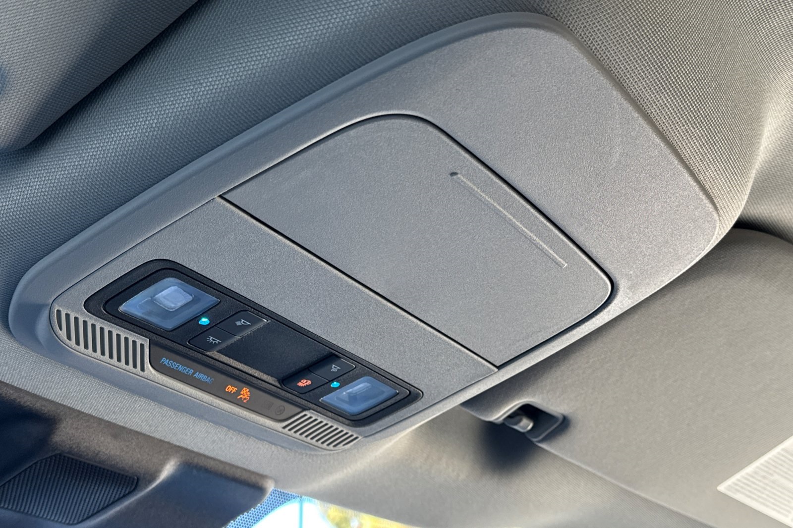 Vehicle image 31 of 57