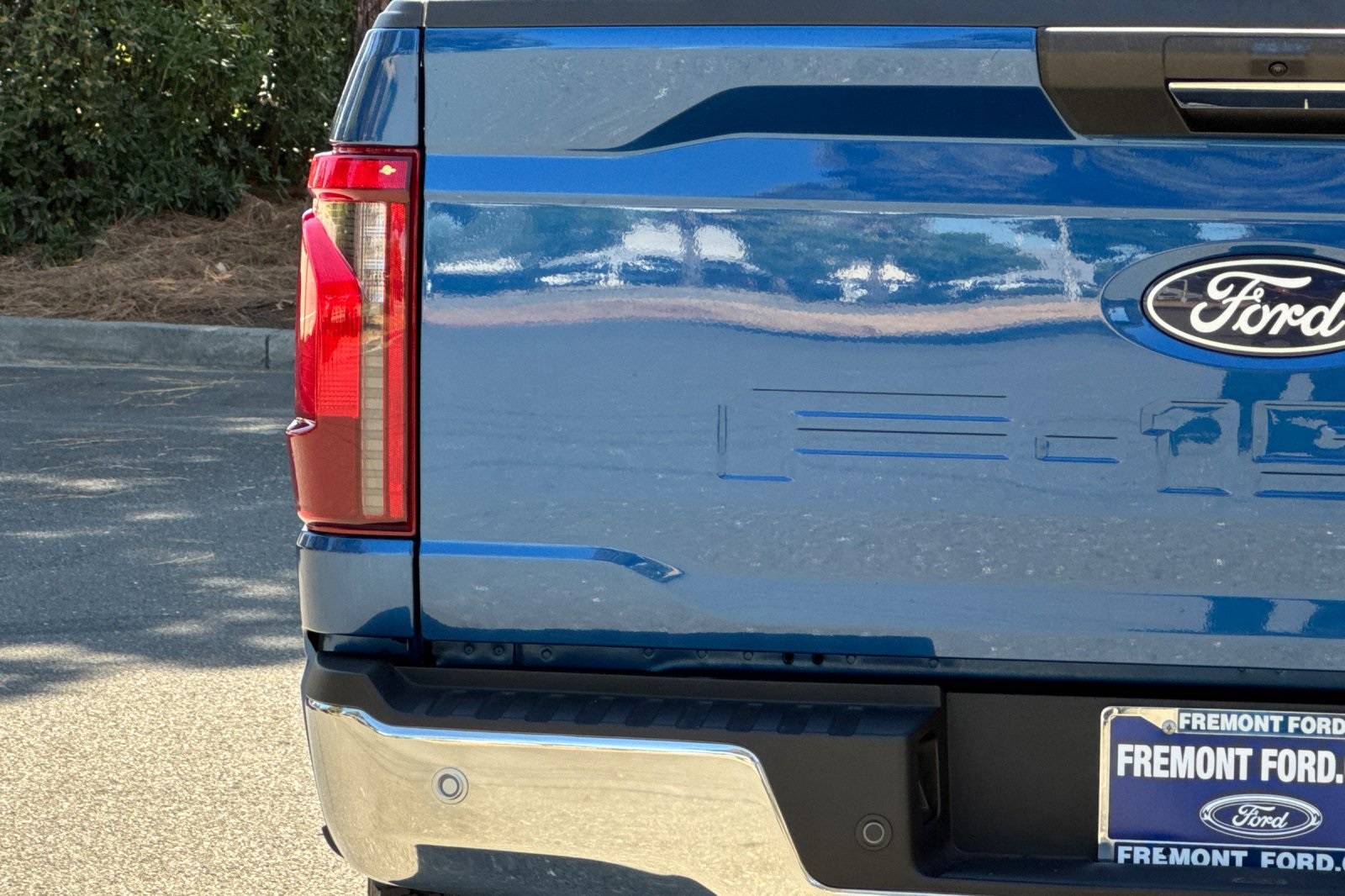 Vehicle image 35 of 57