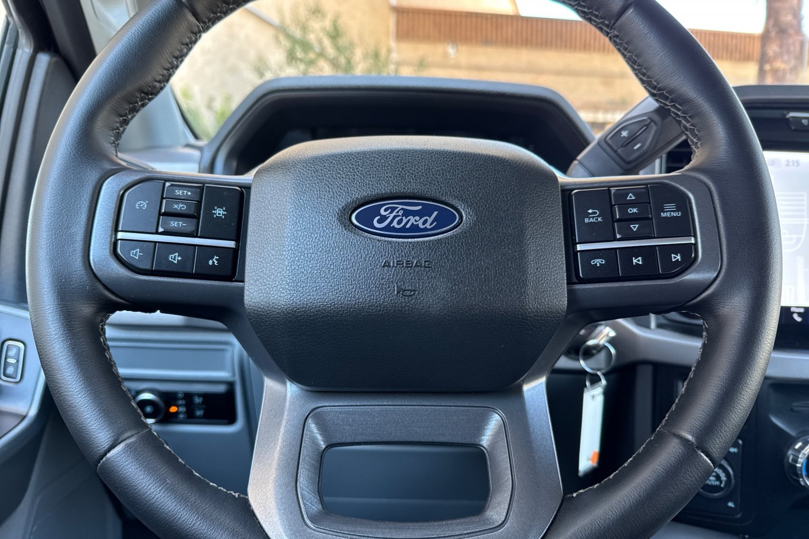 Vehicle image 18 of 57