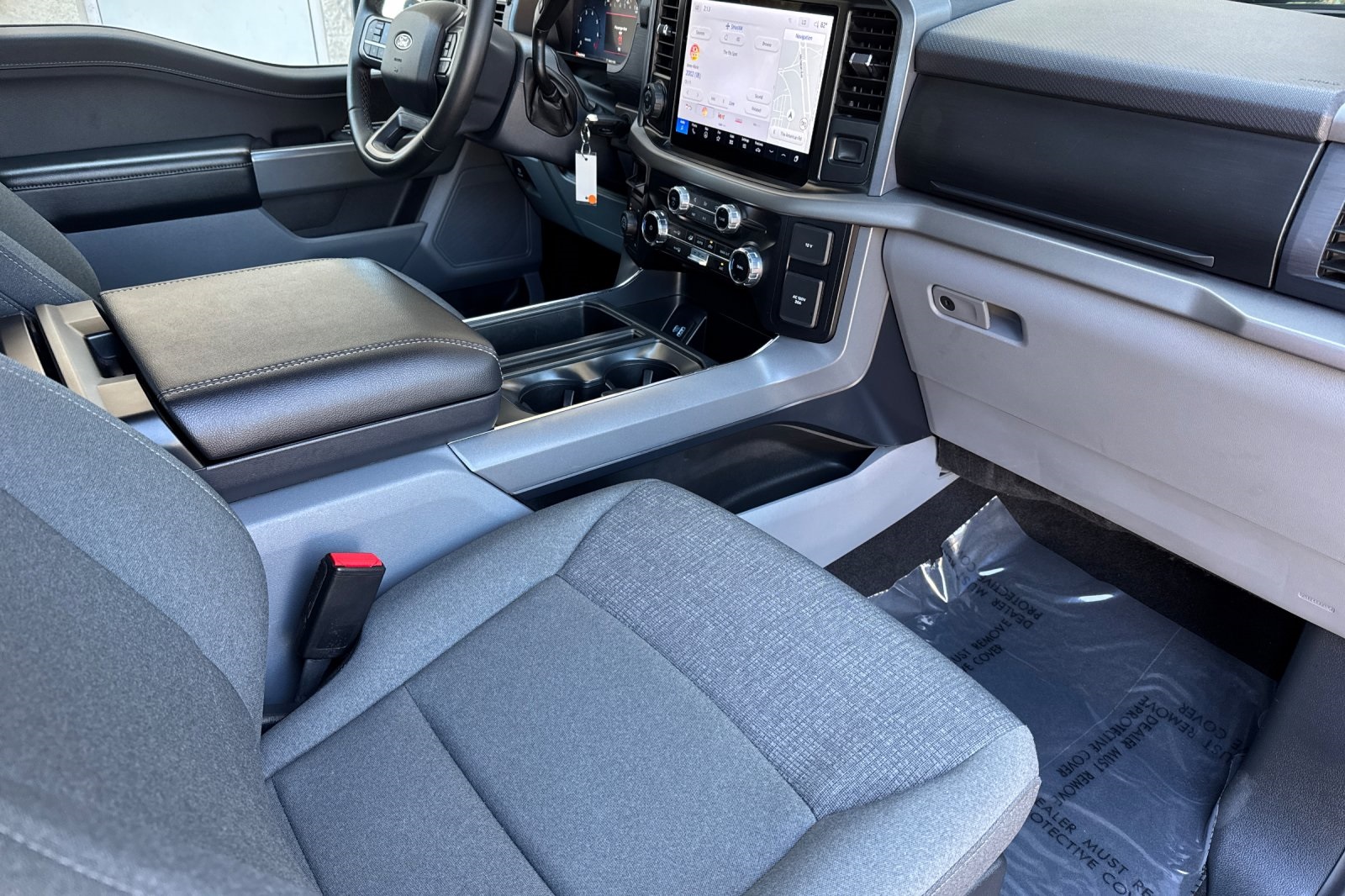Vehicle image 14 of 57