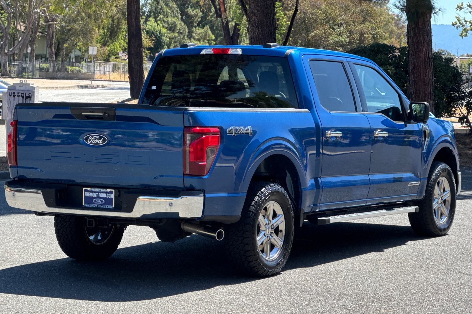 Vehicle image 5 of 57