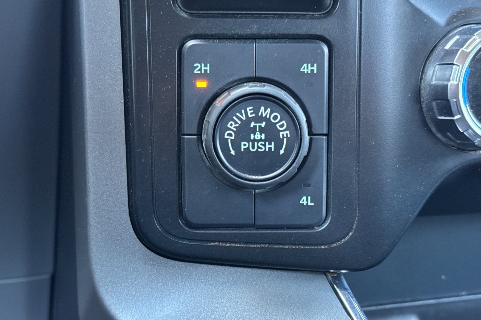 Vehicle image 25 of 57