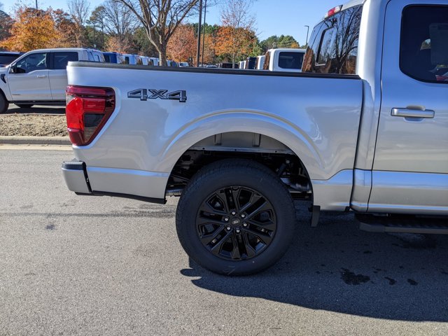 Vehicle image 39 of 45