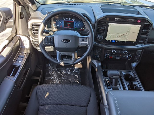Vehicle image 34 of 45