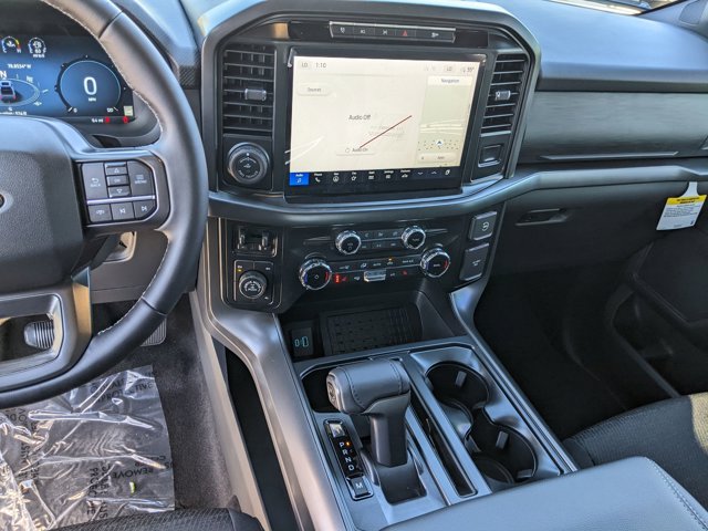 Vehicle image 22 of 45