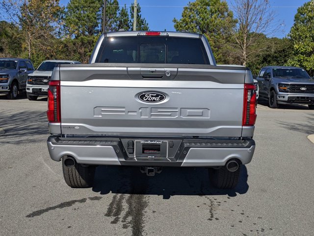 Vehicle image 5 of 45