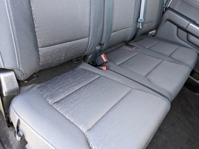 Vehicle image 41 of 45